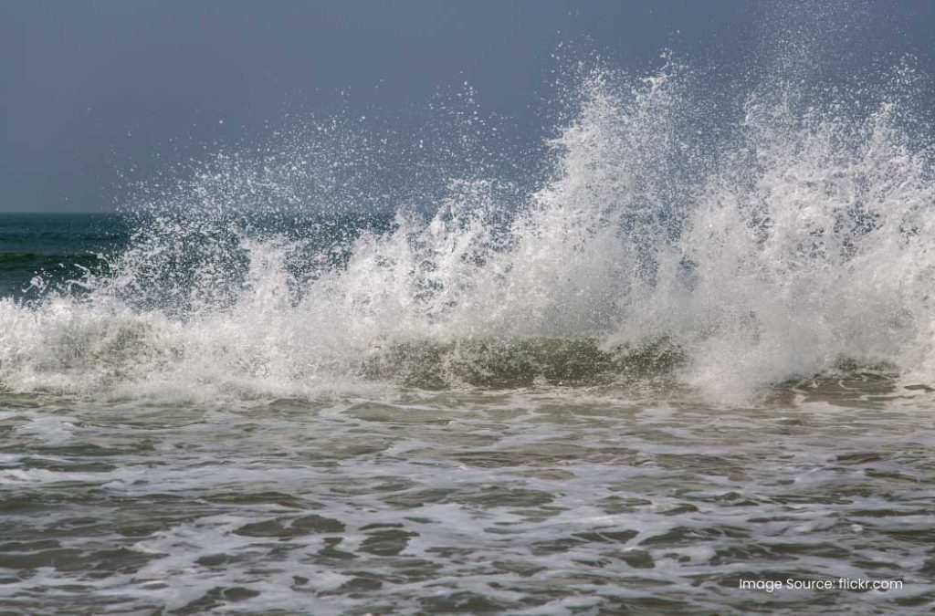 Anjuna Beach is one of the best beaches near Calangute Beach.