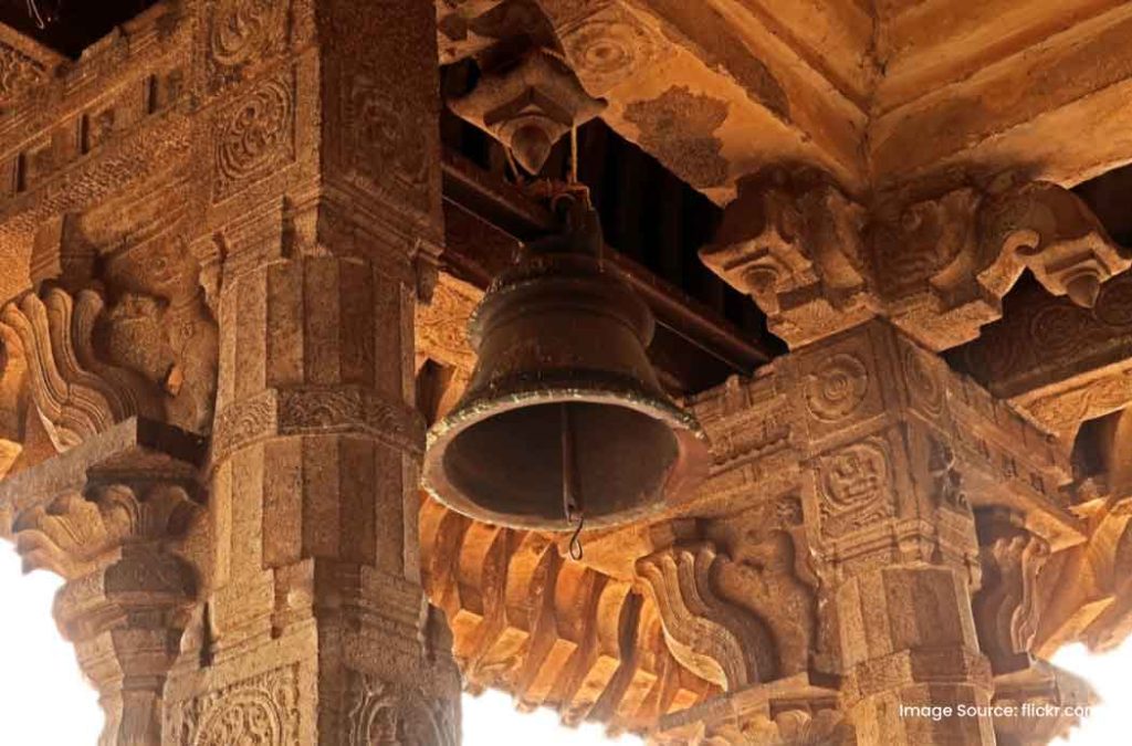 Use this Brihadeeswarar Temple guide for exploring the place of worship 