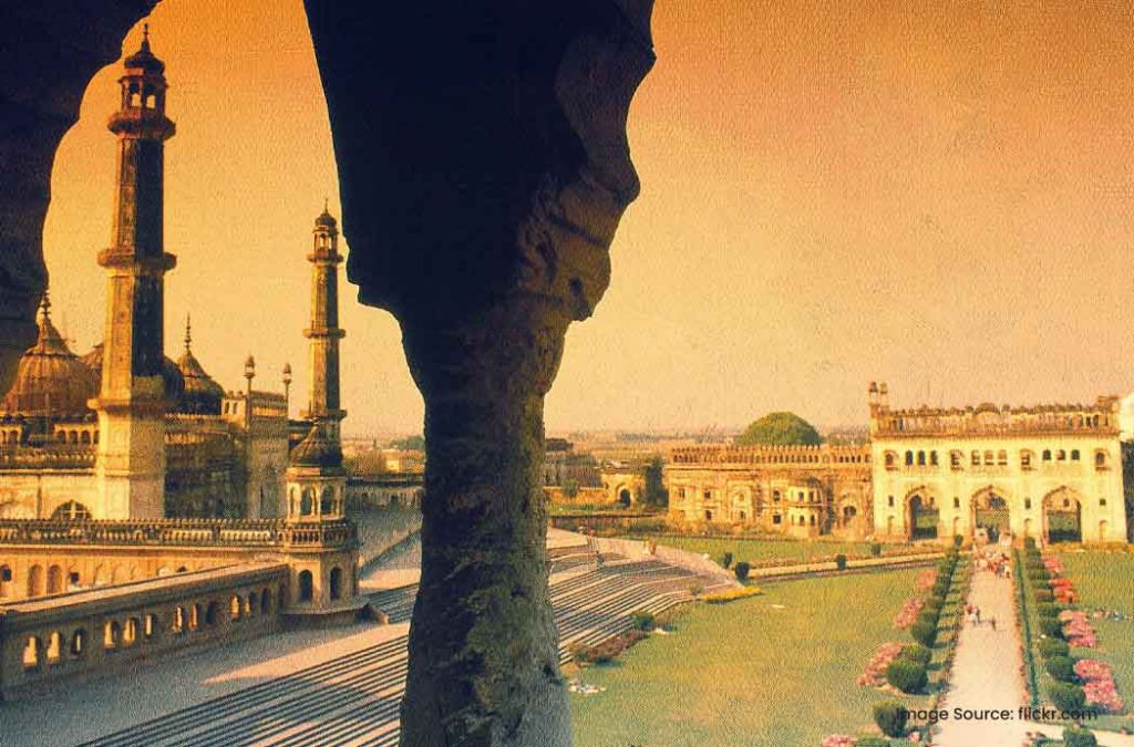 Witness the microcosm of Lucknow at Bara Imambara.