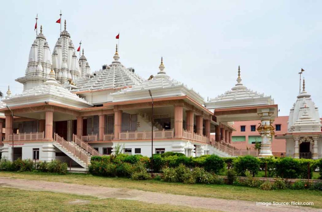 Saptrishi Ashram is one of the best places to visit near Har Ki Pauri, Haridwar.